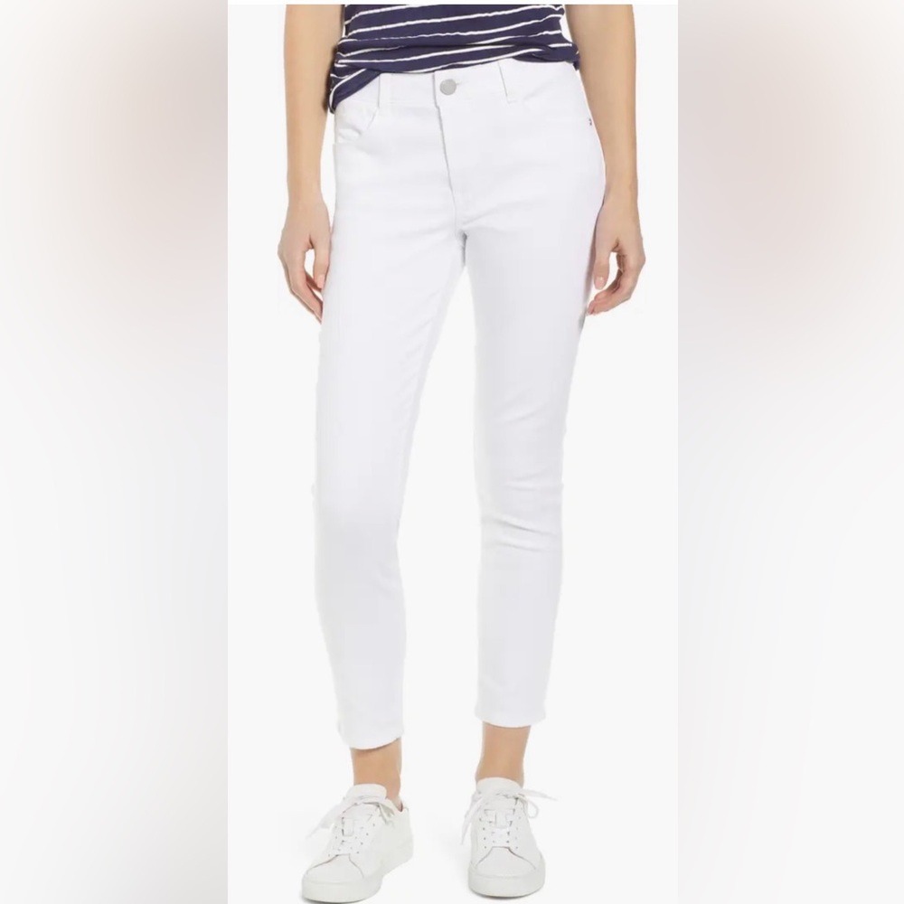 Wit & Wisdom Ab Solution White Straight Leg Jeans